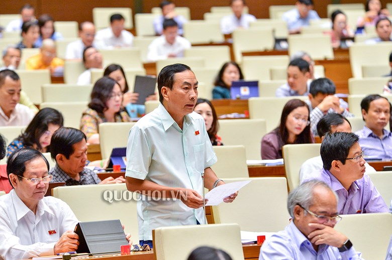 Quốc hội thảo luận về một số nội dung còn ý kiến khác nhau của dự án Luật Giáo dục (sửa đổi)